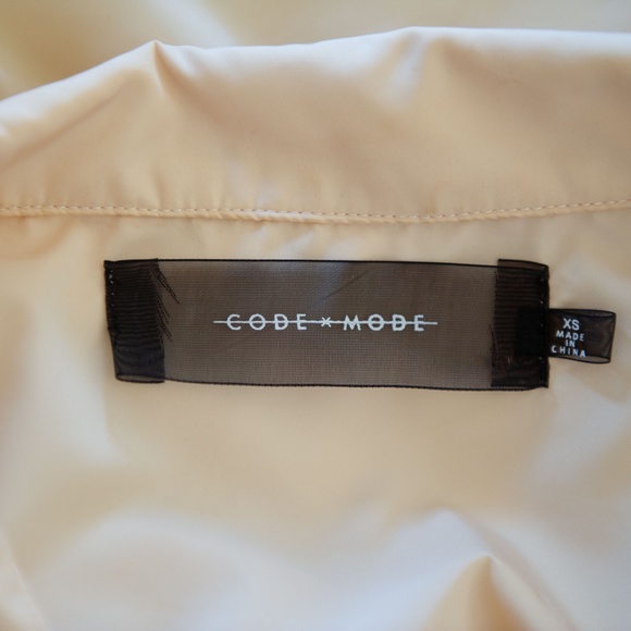 Code x Mode Funnel Neck Windbreaker Half Zip Drawstring Jacket in Nude & Neon - Picture 9 of 11